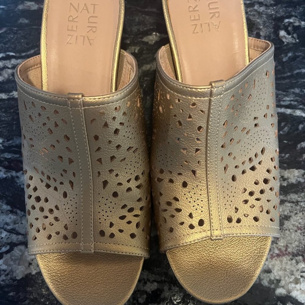 soft gold open toe wedge 9.5M, tag still on bottom, never worn